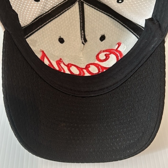 Coors Light Grey Mesh Hat‎ EUC Adjustable - Picture 8 of 8